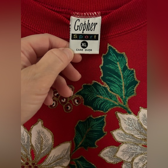NWOT Gopher Sport Red Christmas Flowers Ugly Sweatshirt Size XL Made in the USA - Picture 3 of 6